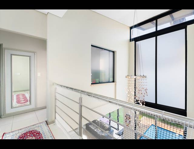 3 BEDROOM TOWNHOUSE FOR SALE IN BRYANSTON